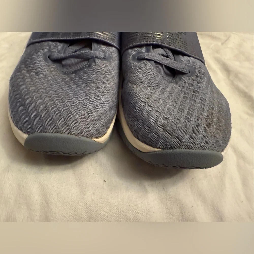 Nike good used